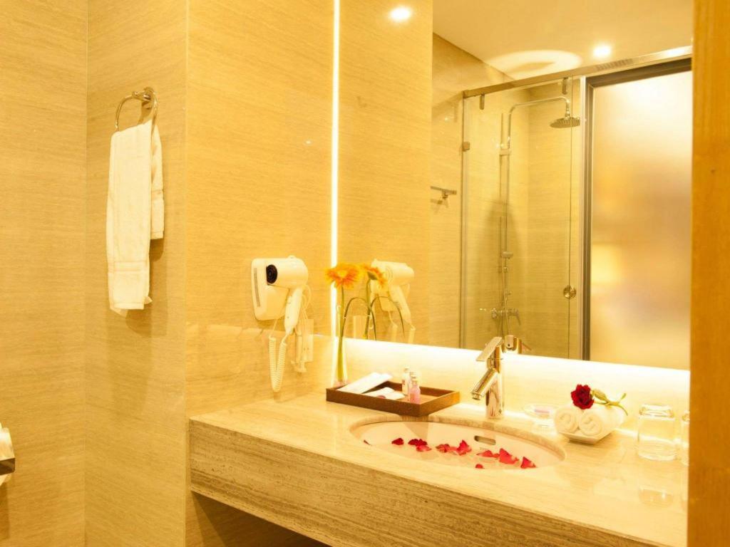Iris Hotel Can Tho Εξωτερικό φωτογραφία